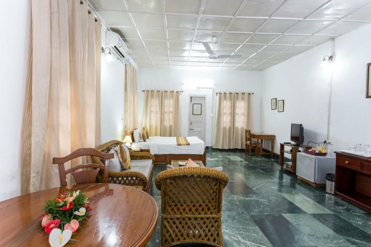Отель Zone Niathu Dimapur By The Park Экстерьер фото