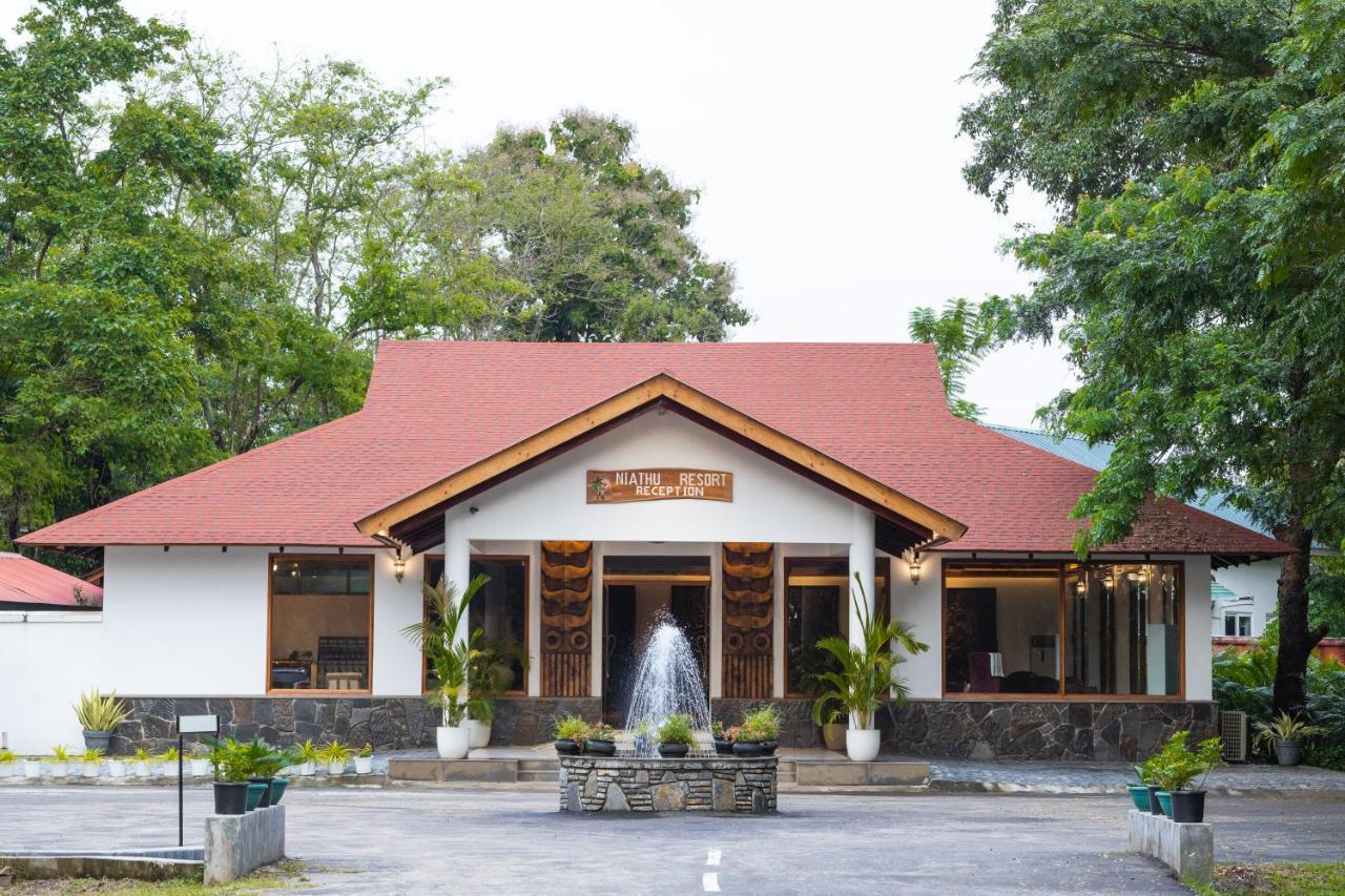 Отель Zone Niathu Dimapur By The Park Экстерьер фото